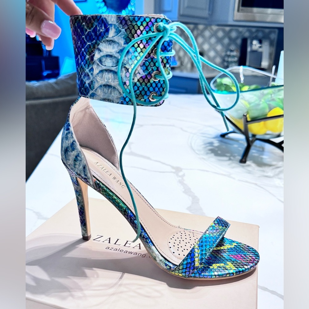 Mermaid heels - Picture 3 of 4